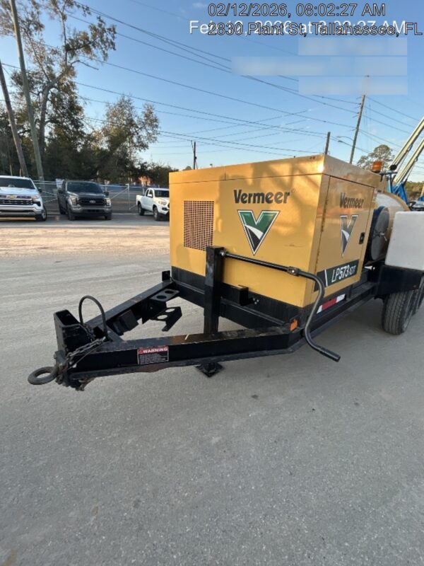 2022 VAC-TRON LP573XDT