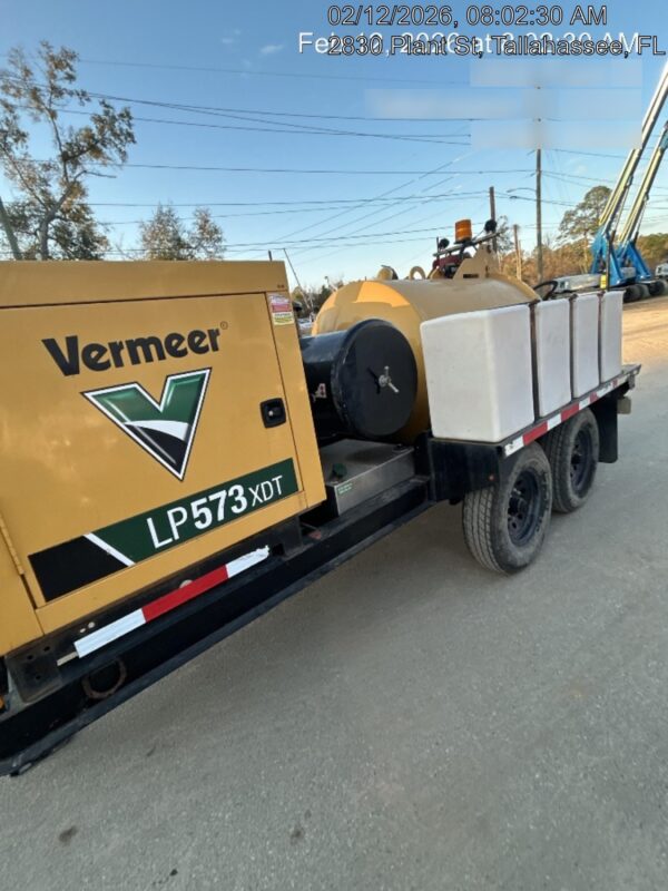 2022 VAC-TRON LP573XDT