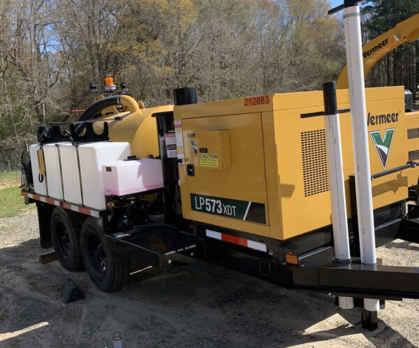 2022 VAC-TRON LP573XDT