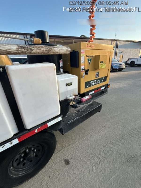 2022 VAC-TRON LP573XDT