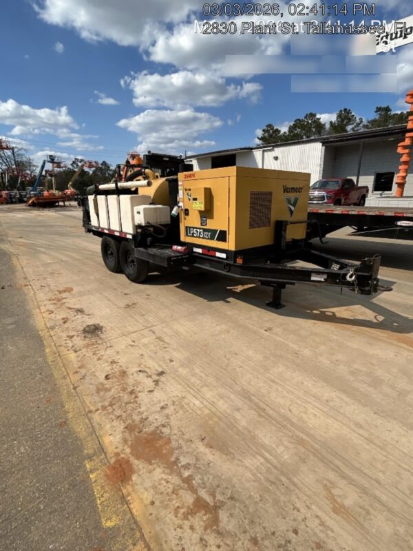 2022 VAC-TRON LP573XDT