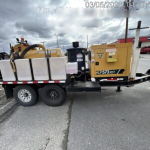 2022 VAC-TRON LP573XDT