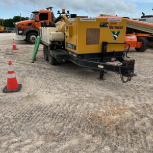 2022 VAC-TRON LP573XDT