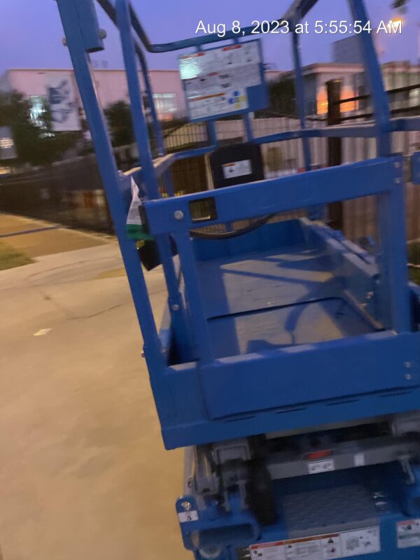 2023 GENIE GS-1432