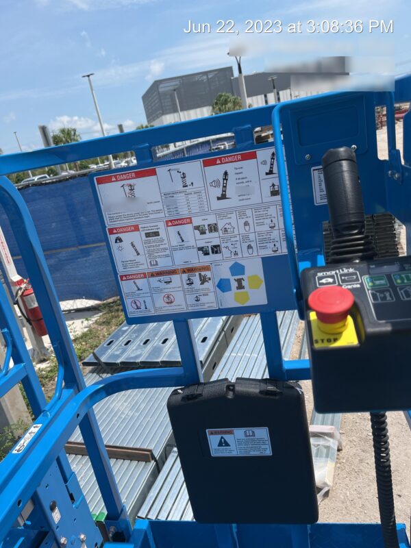 2023 GENIE GS-1432