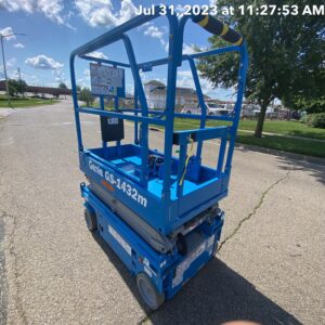 2023 GENIE GS-1432