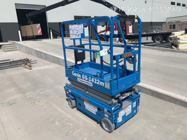 2023 GENIE GS-1432