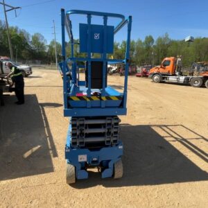 2023 GENIE GS-2632