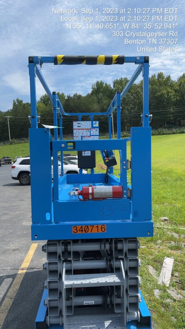2023 GENIE GS-3232