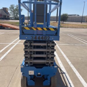 2023 GENIE GS-3232