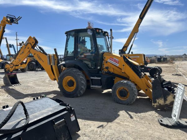 2023 JCB 3CX-14 Extendable Stick 2023 JCB 3CX-14 Extendable Stick