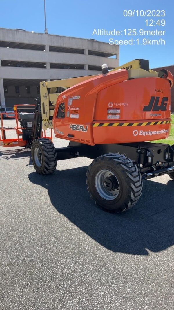 2023 JLG 450AJ