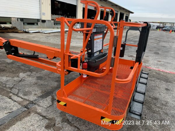 2023 JLG 460SJ
