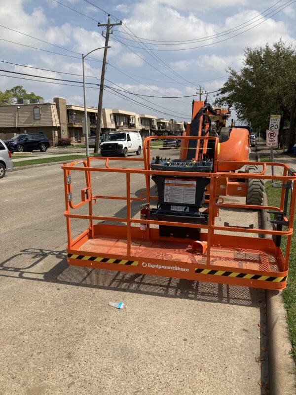 2023 JLG 600AJ