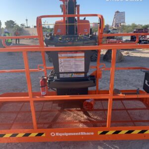 2023 JLG 660SJ