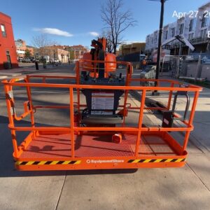 2023 JLG 660SJ