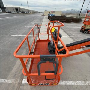 2023 JLG 660SJ