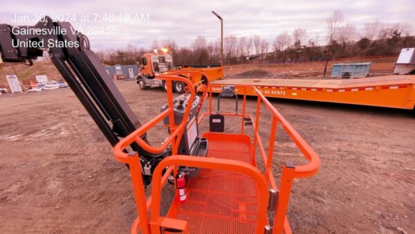 2023 JLG 860SJ