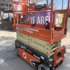2023 JLG ES1932
