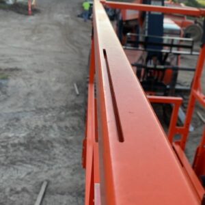 2023 JLG ES1932