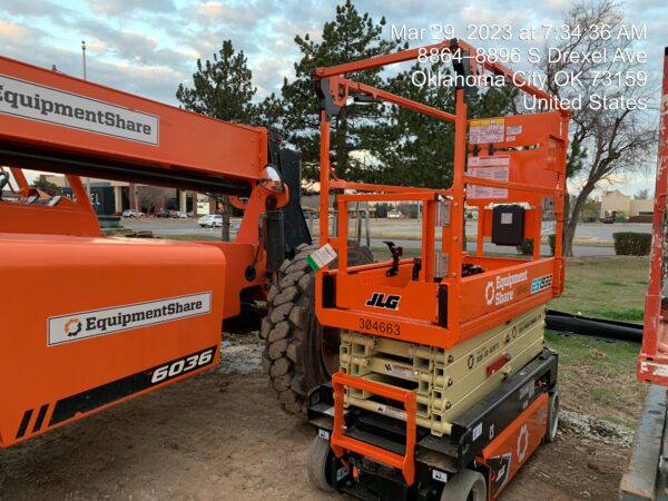2023 JLG ES1932
