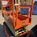 2023 JLG ES1932