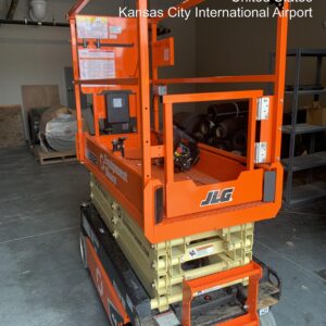 2023 JLG ES1932