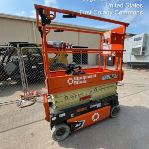 2023 JLG ES1932