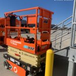 2023 JLG ES1932