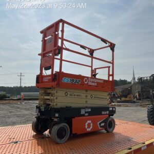 2023 JLG ES1932