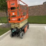 2023 JLG ES2632