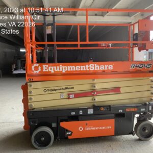 2023 JLG R4045