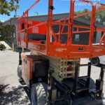 2023 JLG RT3369