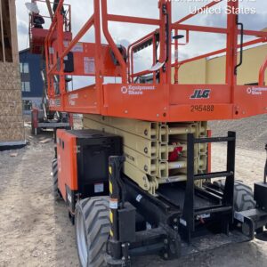 2023 JLG RT3369