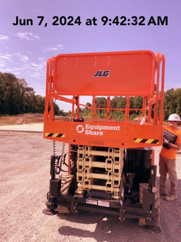 2023 JLG RT4069