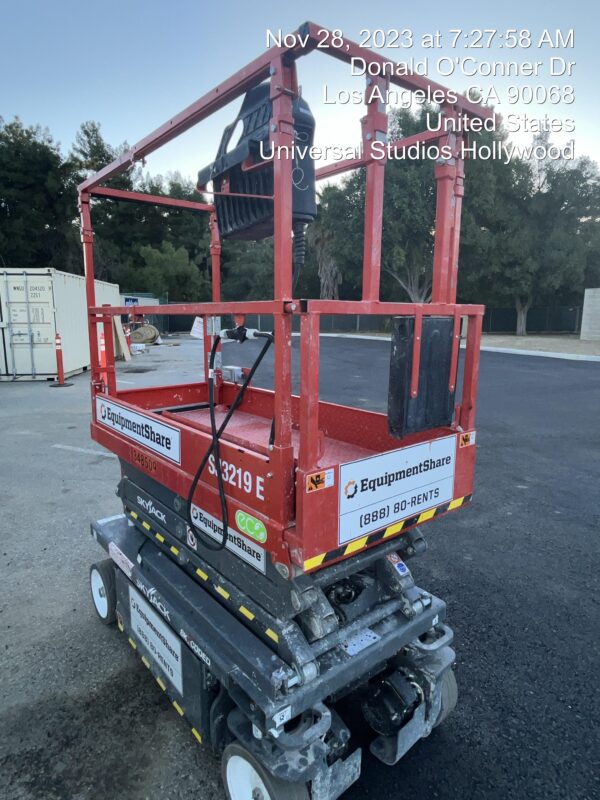 2023 SKYJACK SJ3219