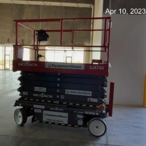 2023 SKYJACK SJ4740