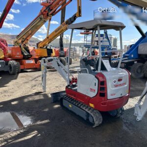 2023 TAKEUCHI TB216R