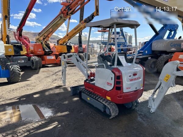 2023 TAKEUCHI TB216R 2023 TAKEUCHI TB216R
