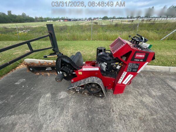 2023 TORO TRX-16