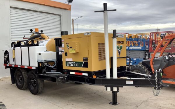 2023 VAC-TRON LP573XDT