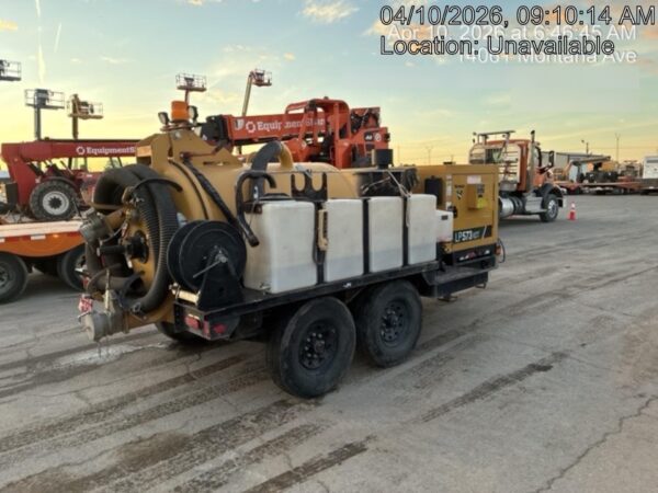 2023 VAC-TRON LP573XDT