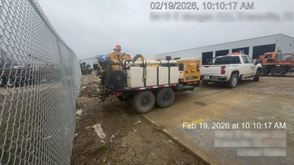 2023 VAC-TRON LP573XDT