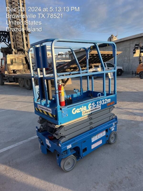 2024 GENIE GS-1932M