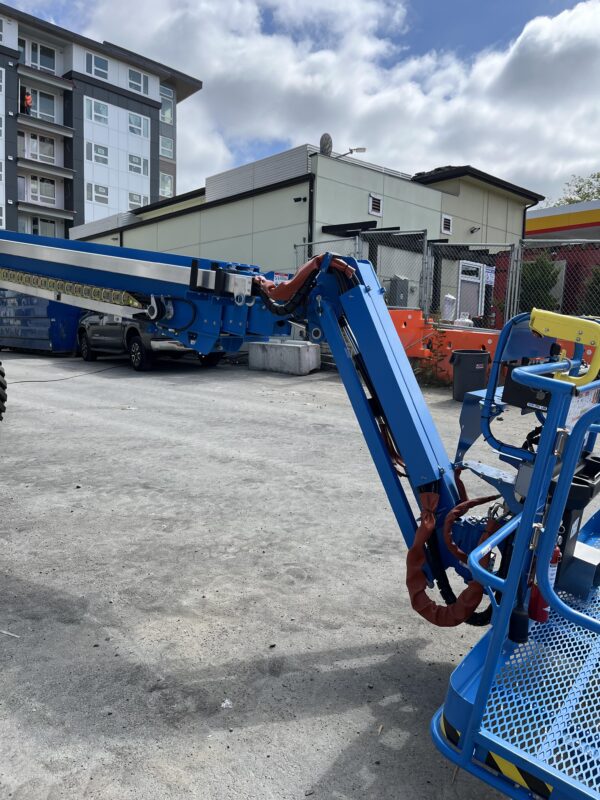 2024 GENIE S-85 XC