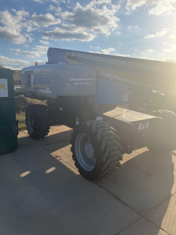 2024 GENIE S-85 XC