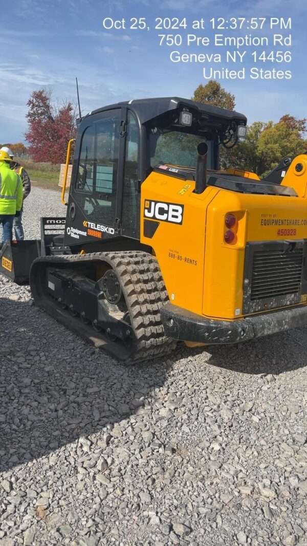 2024 JCB 3TS-8T