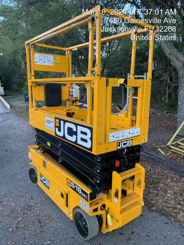 2024 JCB S1932E