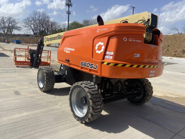 2024 JLG 660SJ