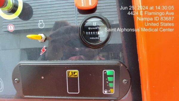 2024 JLG 660SJ